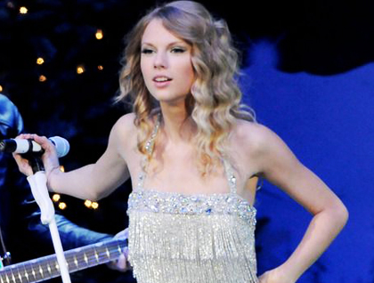 Taylor Swift's silver dress Jovani